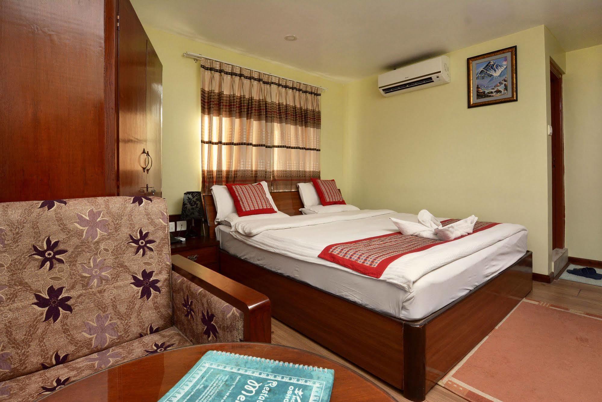 Hotel Osho Home Катманду Экстерьер фото